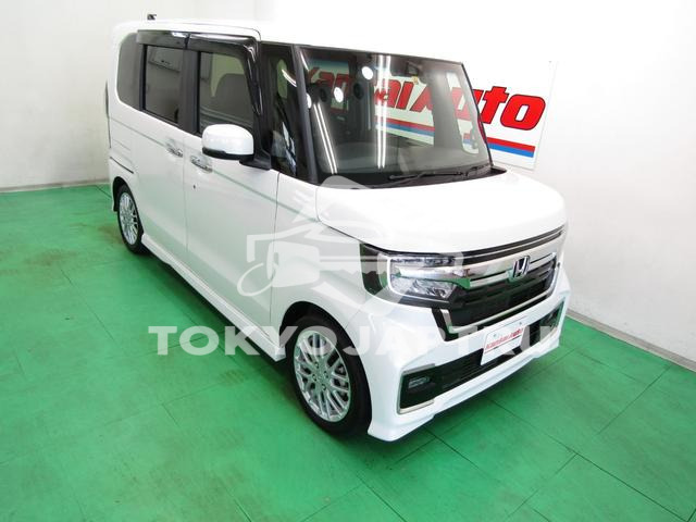 HONDA N-BOX CUSTOM