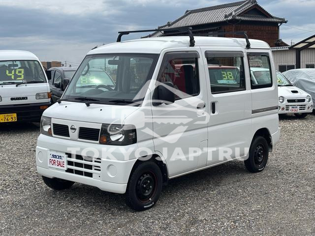 NISSAN CLIPPER VAN