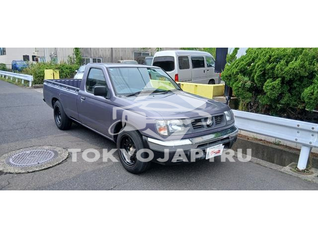 NISSAN DATSUN TRUCK
