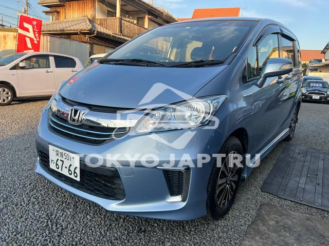 HONDA FREED HYBRID