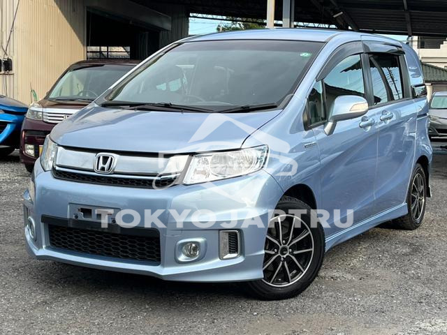 HONDA FREED SPIKE HYBRID