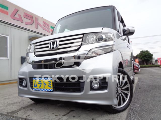 HONDA N-BOX CUSTOM