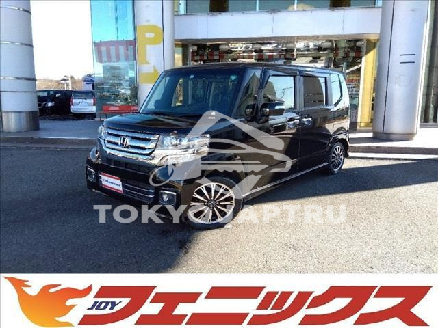 HONDA N-BOX CUSTOM