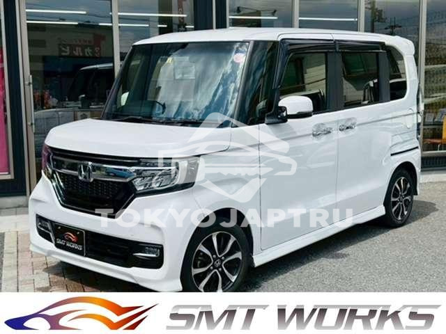HONDA N-BOX CUSTOM