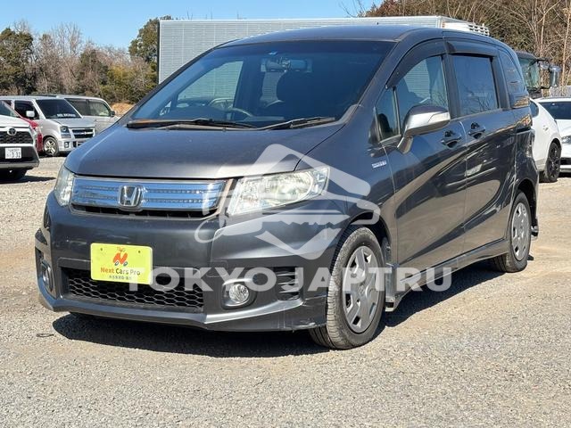 HONDA FREED SPIKE HYBRID