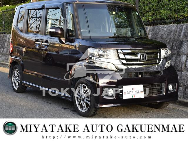 HONDA N-BOX CUSTOM