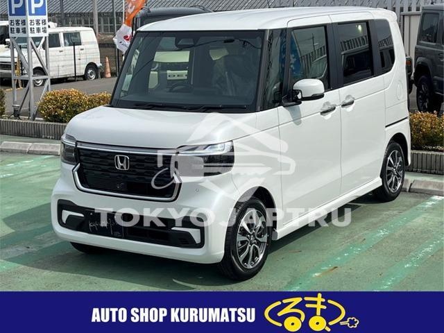 HONDA N-BOX CUSTOM