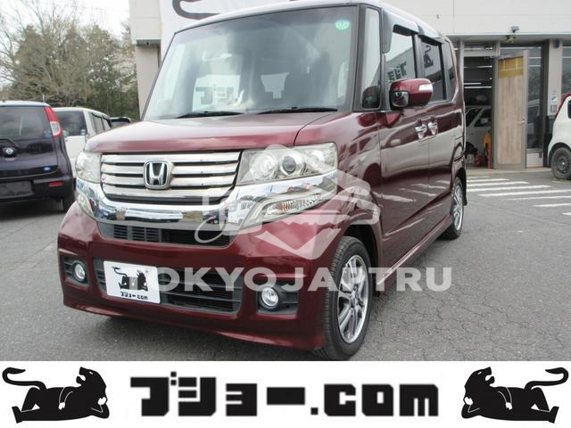 HONDA N-BOX CUSTOM
