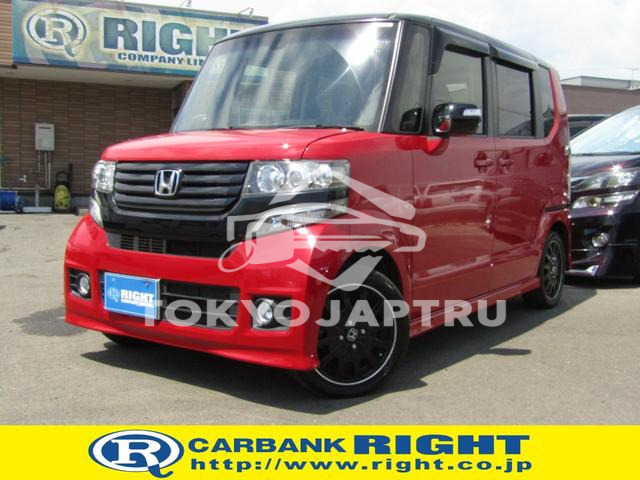 HONDA N-BOX CUSTOM