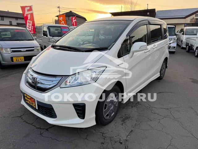 HONDA FREED HYBRID