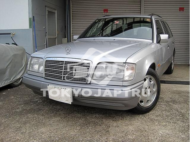 MERCEDES BENZ E-CLASS STATIONWAGON