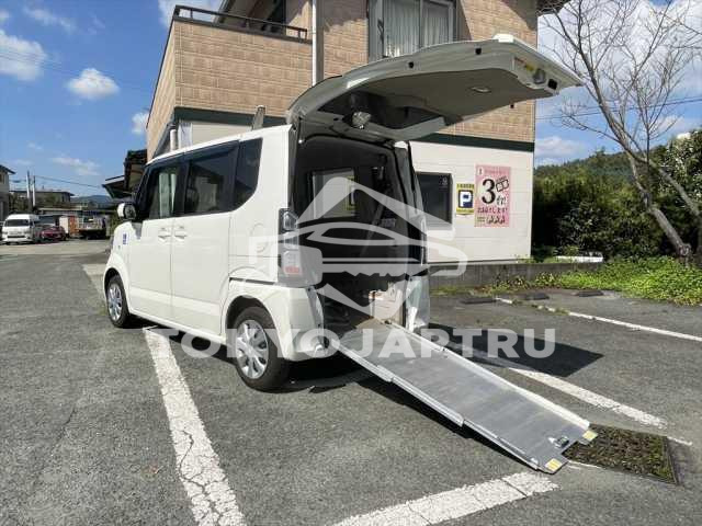 HONDA N-BOX PLUS