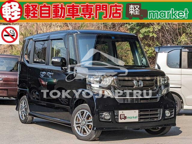 HONDA N-BOX CUSTOM
