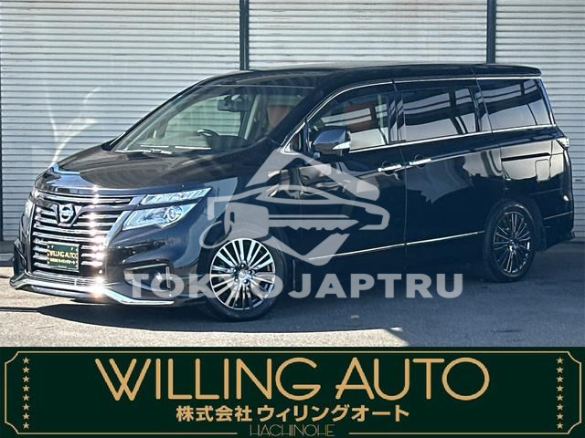 NISSAN ELGRAND