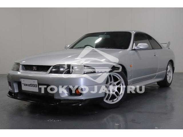NISSAN SKYLINE