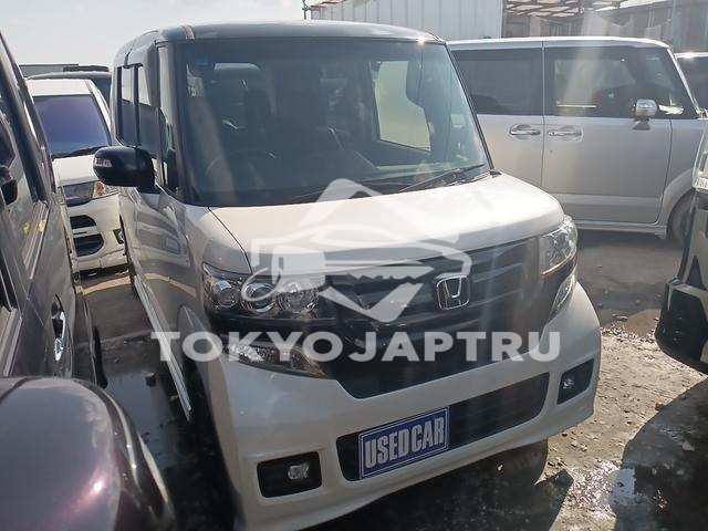 HONDA N-BOX PLUS CUSTOM