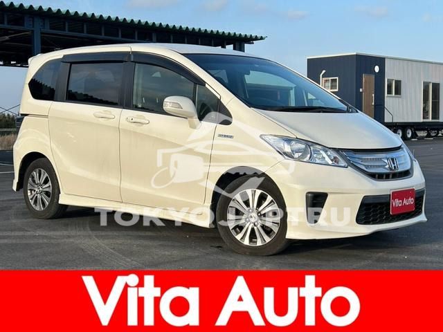 HONDA FREED HYBRID