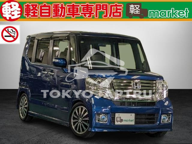 HONDA N-BOX CUSTOM