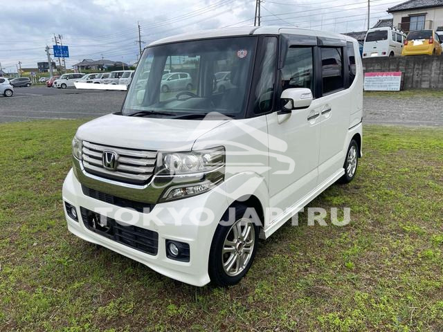 HONDA N-BOX CUSTOM