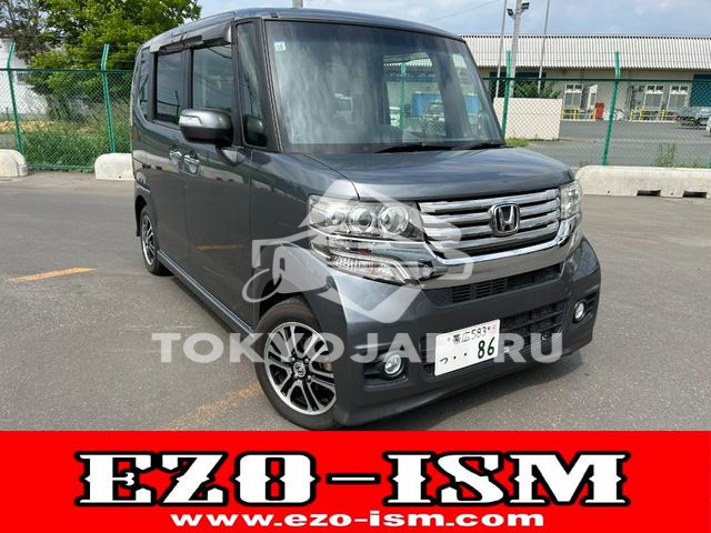 HONDA N-BOX PLUS CUSTOM