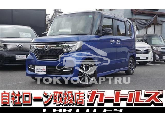 HONDA N-BOX CUSTOM
