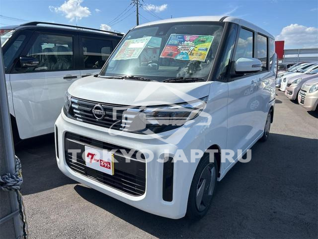 NISSAN ROOX