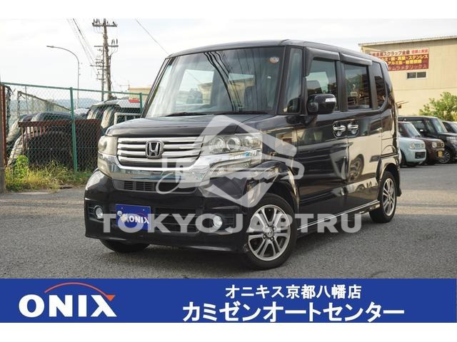 HONDA N-BOX CUSTOM