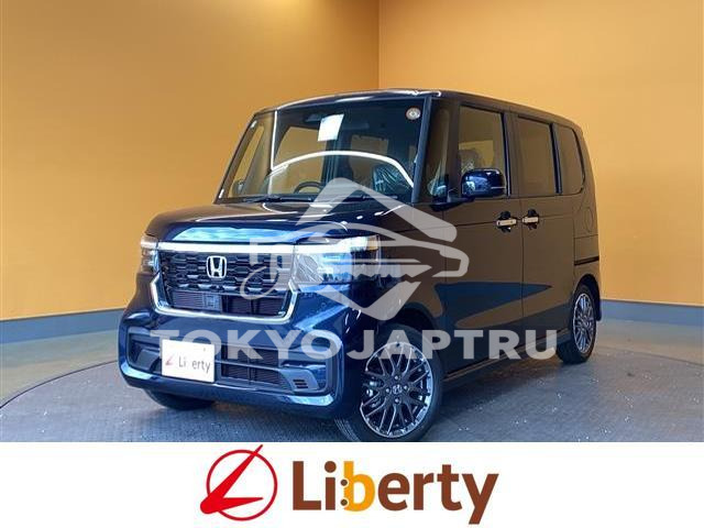 HONDA N-BOX CUSTOM