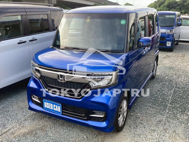 HONDA N-BOX CUSTOM