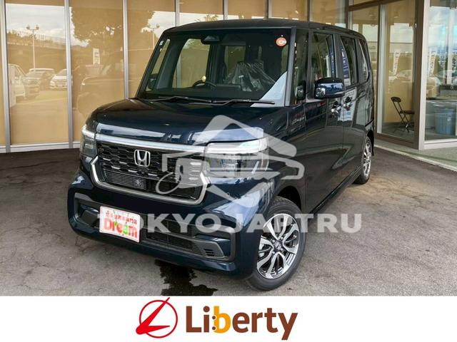 HONDA N-BOX CUSTOM