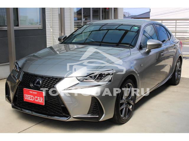 LEXUS IS