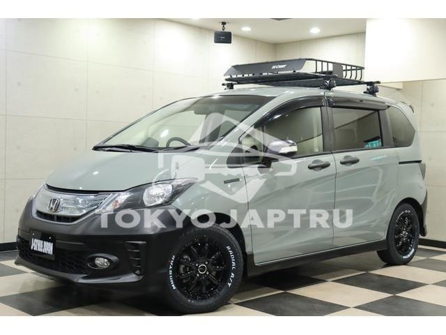 HONDA FREED HYBRID