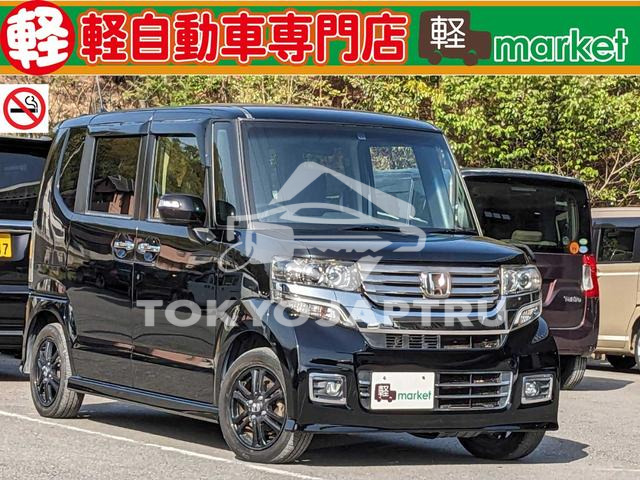 HONDA N-BOX CUSTOM