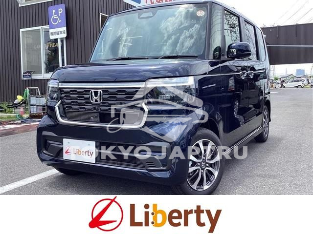 HONDA N-BOX CUSTOM
