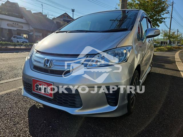 HONDA FREED HYBRID