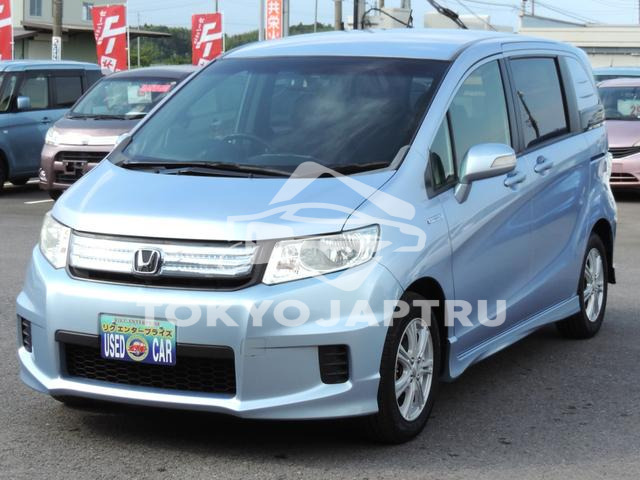 HONDA FREED SPIKE HYBRID