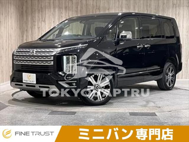 MITSUBISHI DELICA D:5