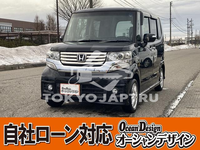 HONDA N-BOX CUSTOM