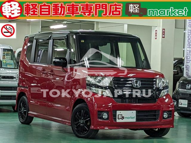 HONDA N-BOX CUSTOM