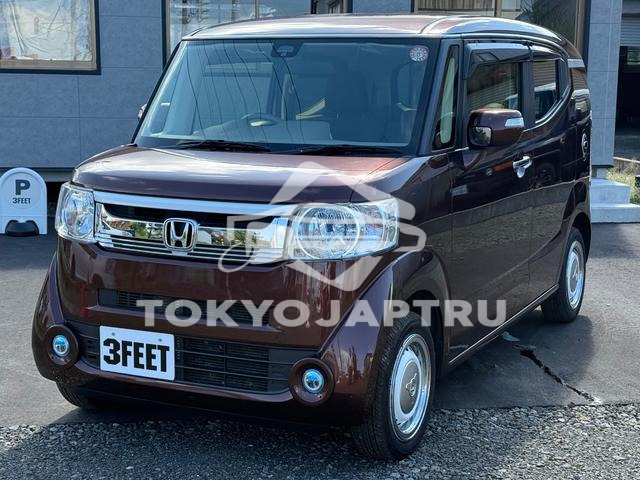 HONDA N-BOX SLASH