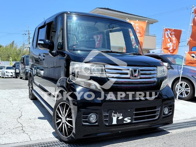 HONDA N-BOX CUSTOM