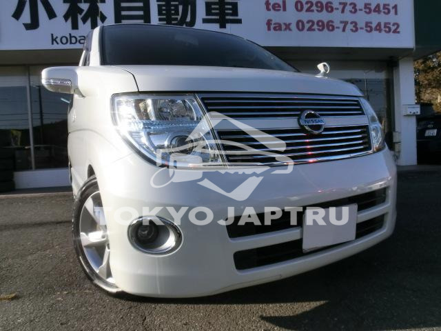 NISSAN ELGRAND