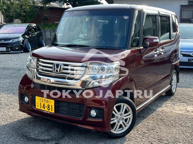 HONDA N-BOX CUSTOM