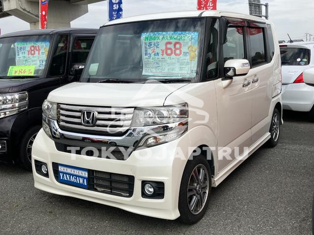 HONDA N-BOX CUSTOM