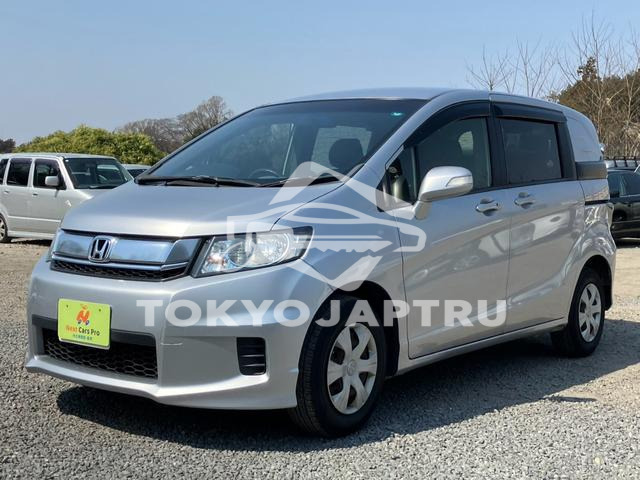 HONDA FREED SPIKE