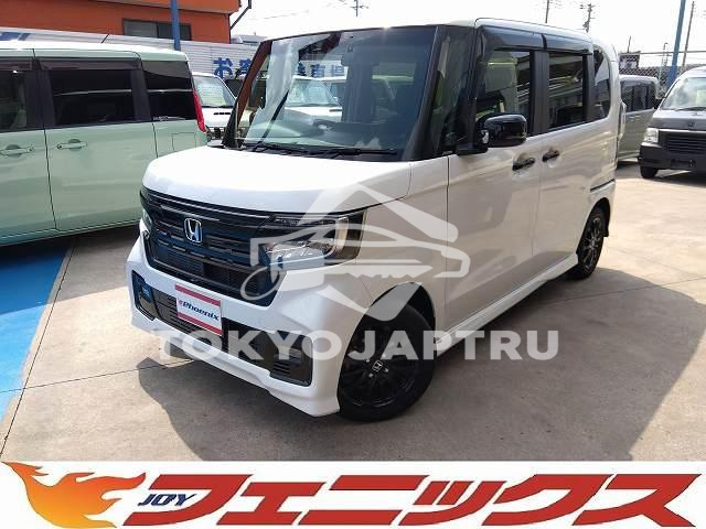 HONDA N-BOX CUSTOM