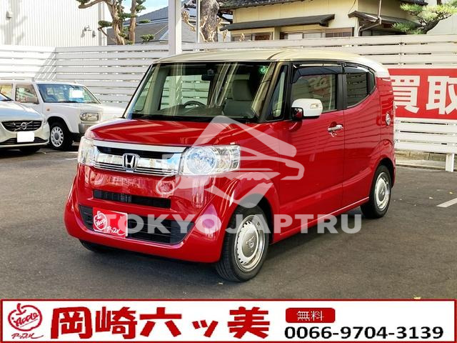 HONDA N-BOX SLASH