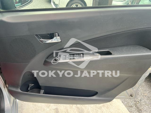 Image 12